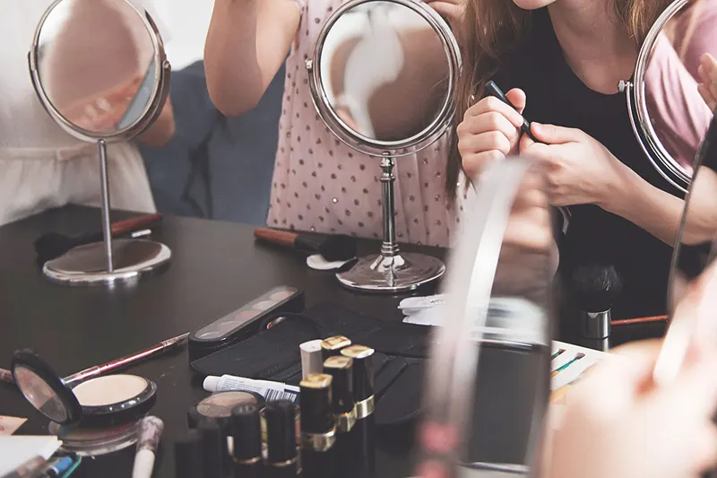 Group Makeup Class